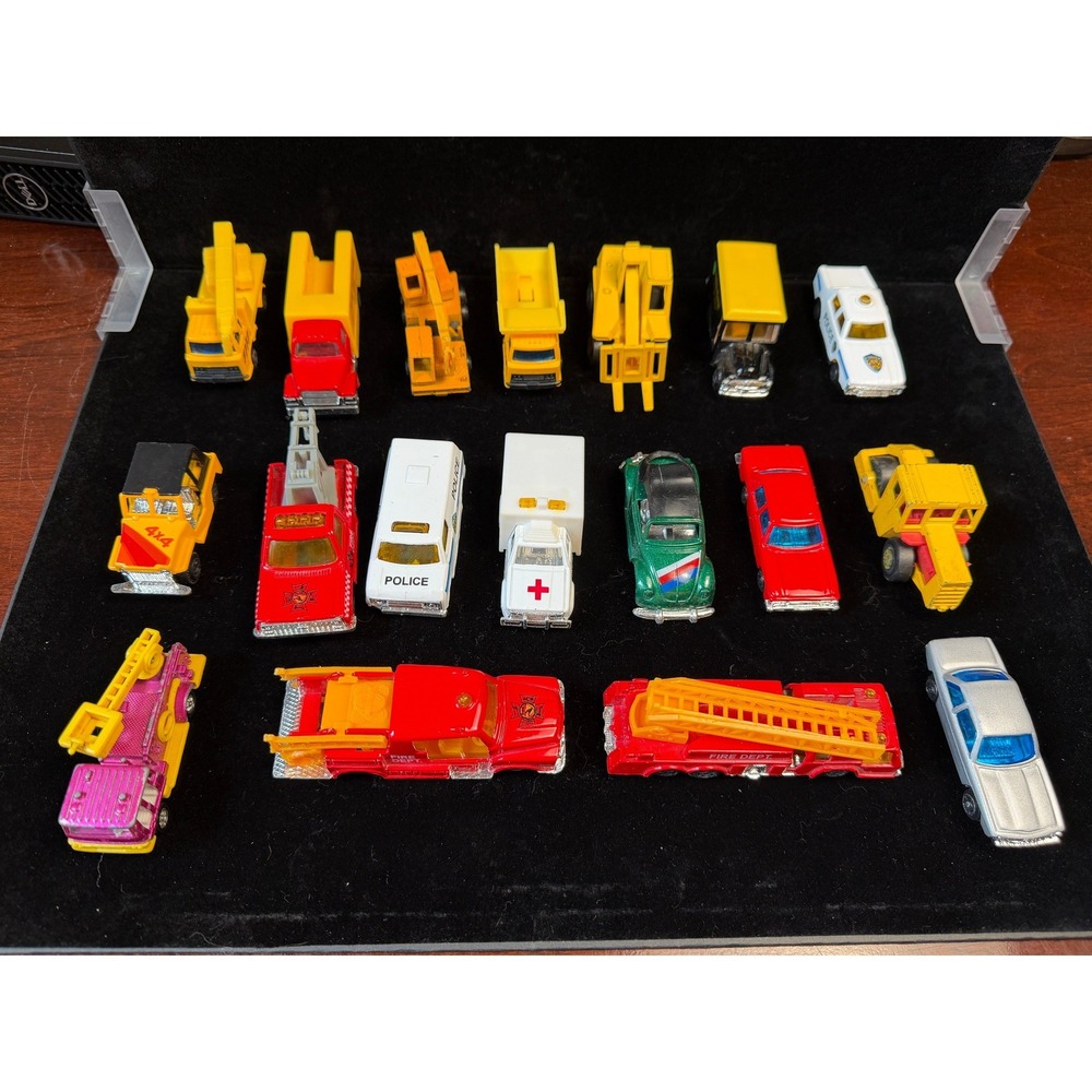 Vintage Diecast Toy Vehicle Lot 16pc Fire Truck Police Construction Cars Mixed